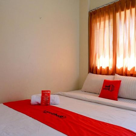 Reddoorz Near Universitas Diponegoro Semarang 2 Kültér fotó